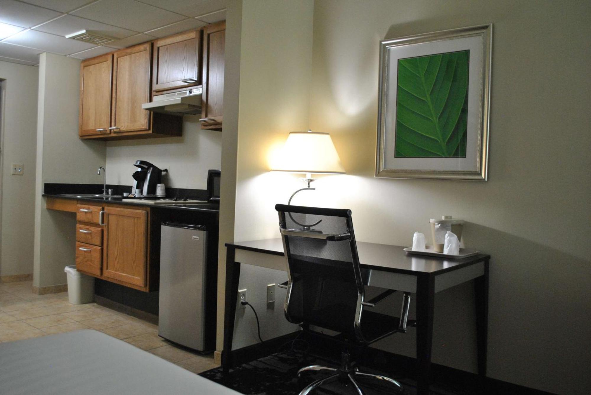 Best Western Owego Inn Ngoại thất bức ảnh